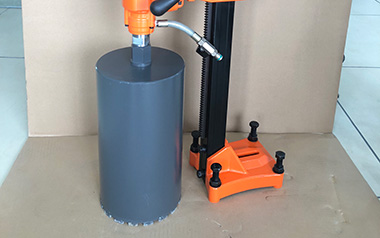 磁力鉆的轉速快慢應該如何進行調整？